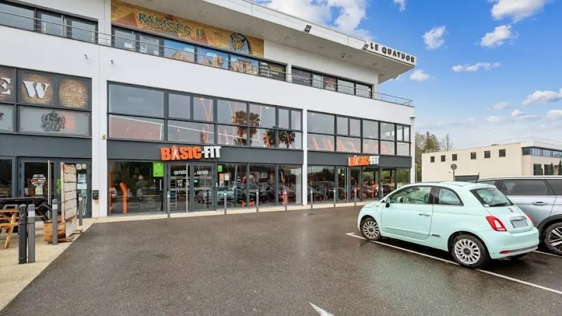 Basic Fit Roquevaire ZAC Saint-Esteve - photo 1