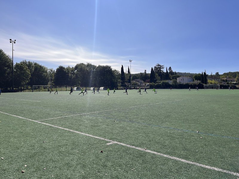 STADE COMMUNAL Marie-Thérèse PLANTEVIN - photo 1