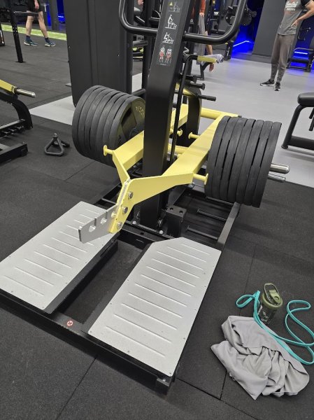 Fitness Park - Salle de sport Trans-en-Provence - photo 2