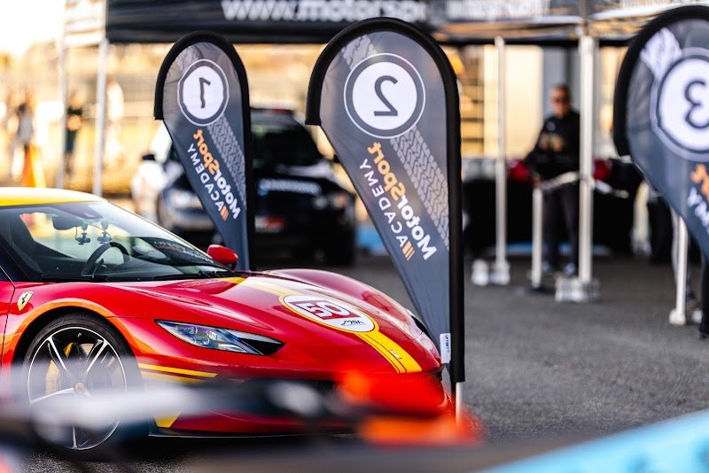 Motorsport Academy - Stage pilotage Circuit du Var - photo 2