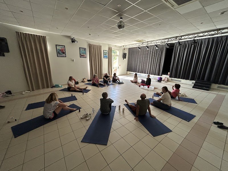Lea Gabriele coaching 🧘🏻Professeur de Yoga - Vinyasa - Méditation sonore - Pilates - Fréjus - photo 2