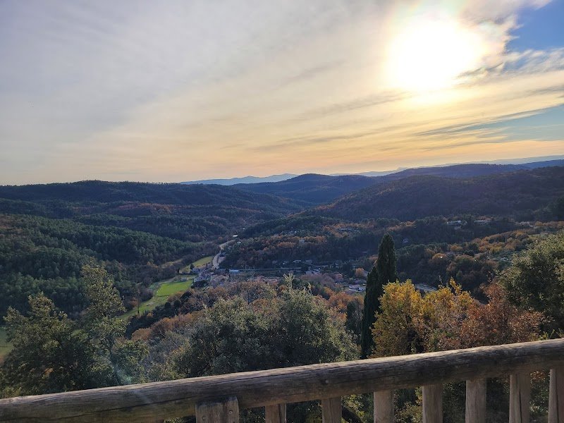 Stade de football - Montferrat - photo 3