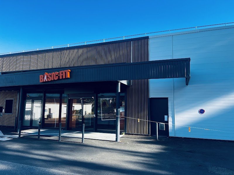 Basic-Fit 24/7 - photo 3