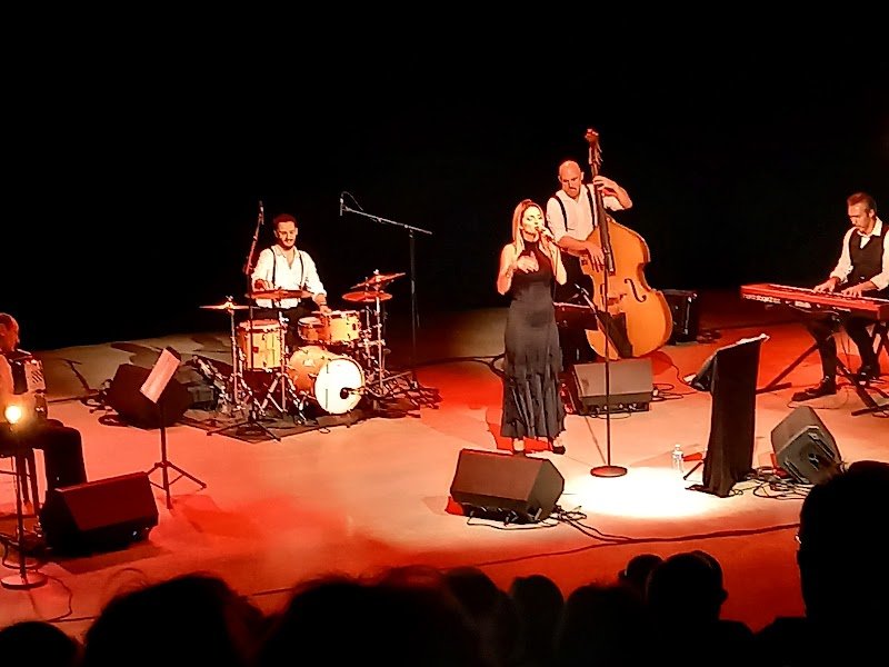 Salle du Moulin Saint-Julien - photo 3