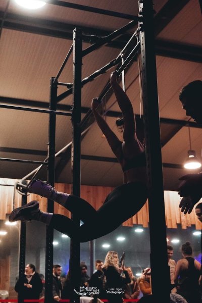 Gym Training and Barbells - photo 3