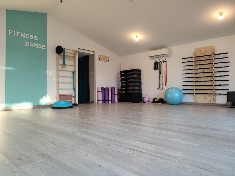 Move Art Studio - photo 1