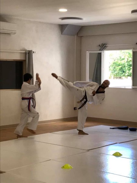 Salles à louer Sorgues - photo 3