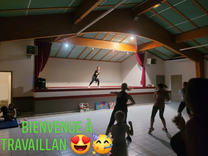 Sandra - Zumba - cours de Fitness - Orange - Travaillan - Cairanne - Sandra KF - photo 2