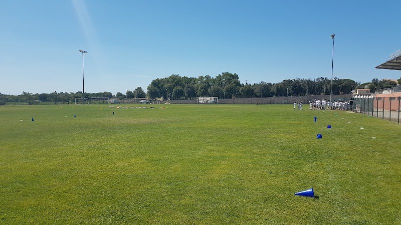 Stade St Cecile les vignes - photo 2