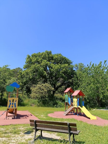 UCHAUX TENNIS CLUB - photo 1