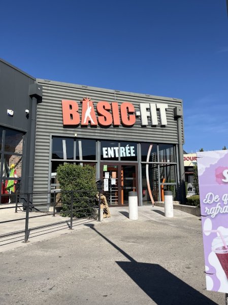 Basic-Fit 24/7 - photo 2